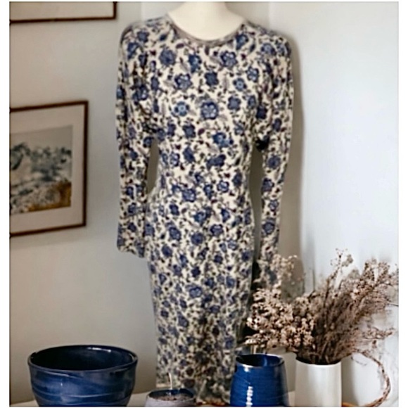 Moon River Blue Floral Corduroy Dress Size Small - Picture 2 of 11